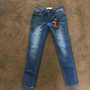 Never Worn skinny jeans- TJ Maxx size 8/9